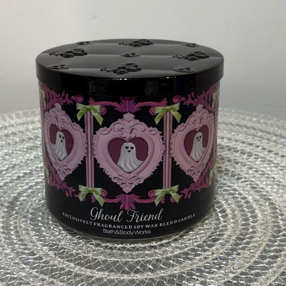 BBW Ghoul Friend 3 Wick Scented Candle NWT - Picture 1 of 4